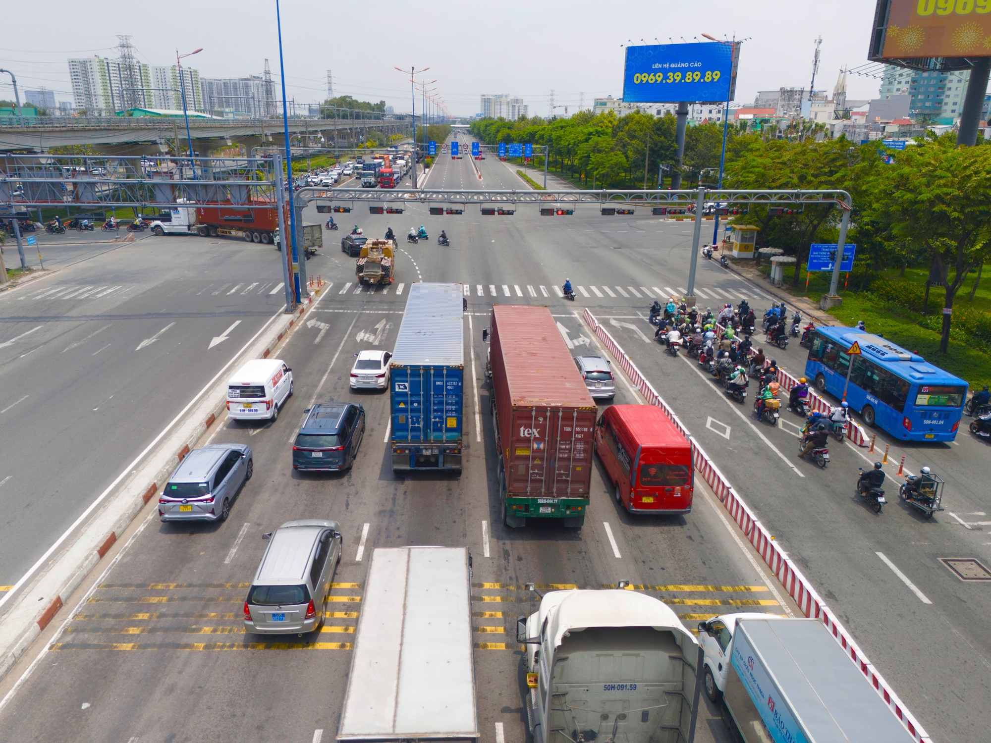 Cận cảnh đại lộ ở TPHCM sắp được rót 3.500 tỉ đồng nâng cấp - Ảnh 8