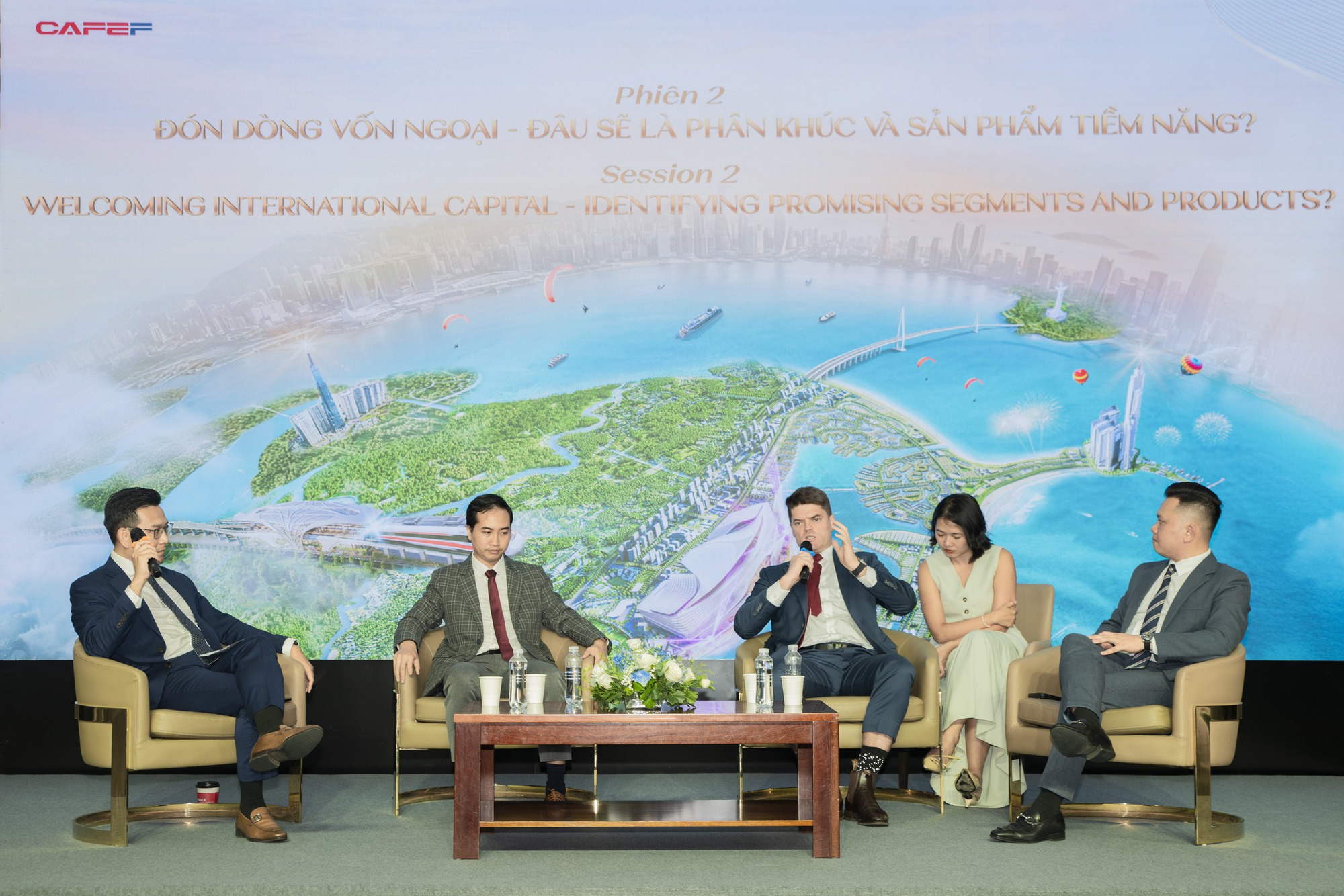 Dòng vốn ngoại “săn” dự án xanh, bất động sản Việt trước cơ hội bứt phá - Ảnh 1