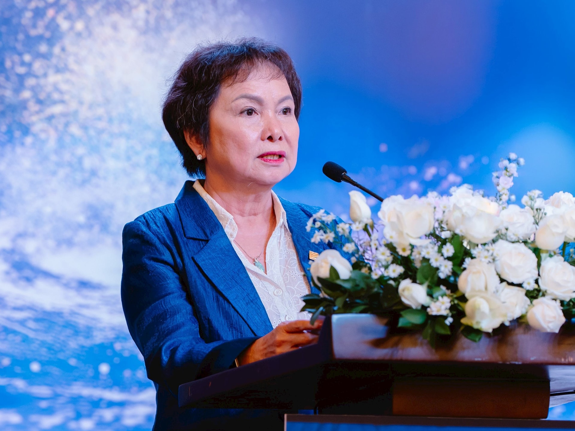 Chủ tịch PNJ Cao Thị Ngọc Dung: Sẵn sàng nhập tối đa quota vàng, hé lộ "vũ khí" giữ biên lợi nhuận 20% - Ảnh 1