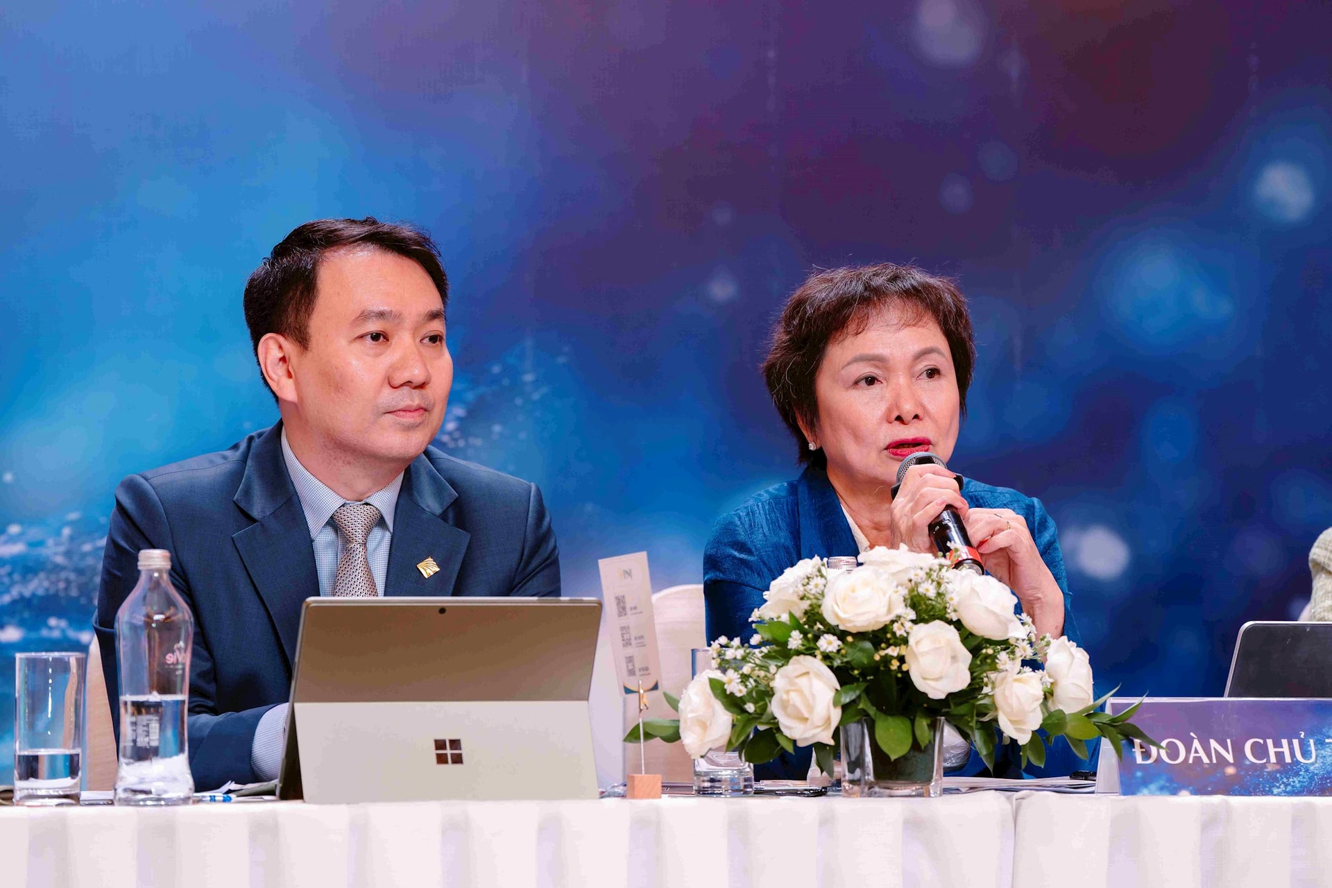 Chủ tịch PNJ Cao Thị Ngọc Dung: Sẵn sàng nhập tối đa quota vàng, hé lộ "vũ khí" giữ biên lợi nhuận 20% - Ảnh 4