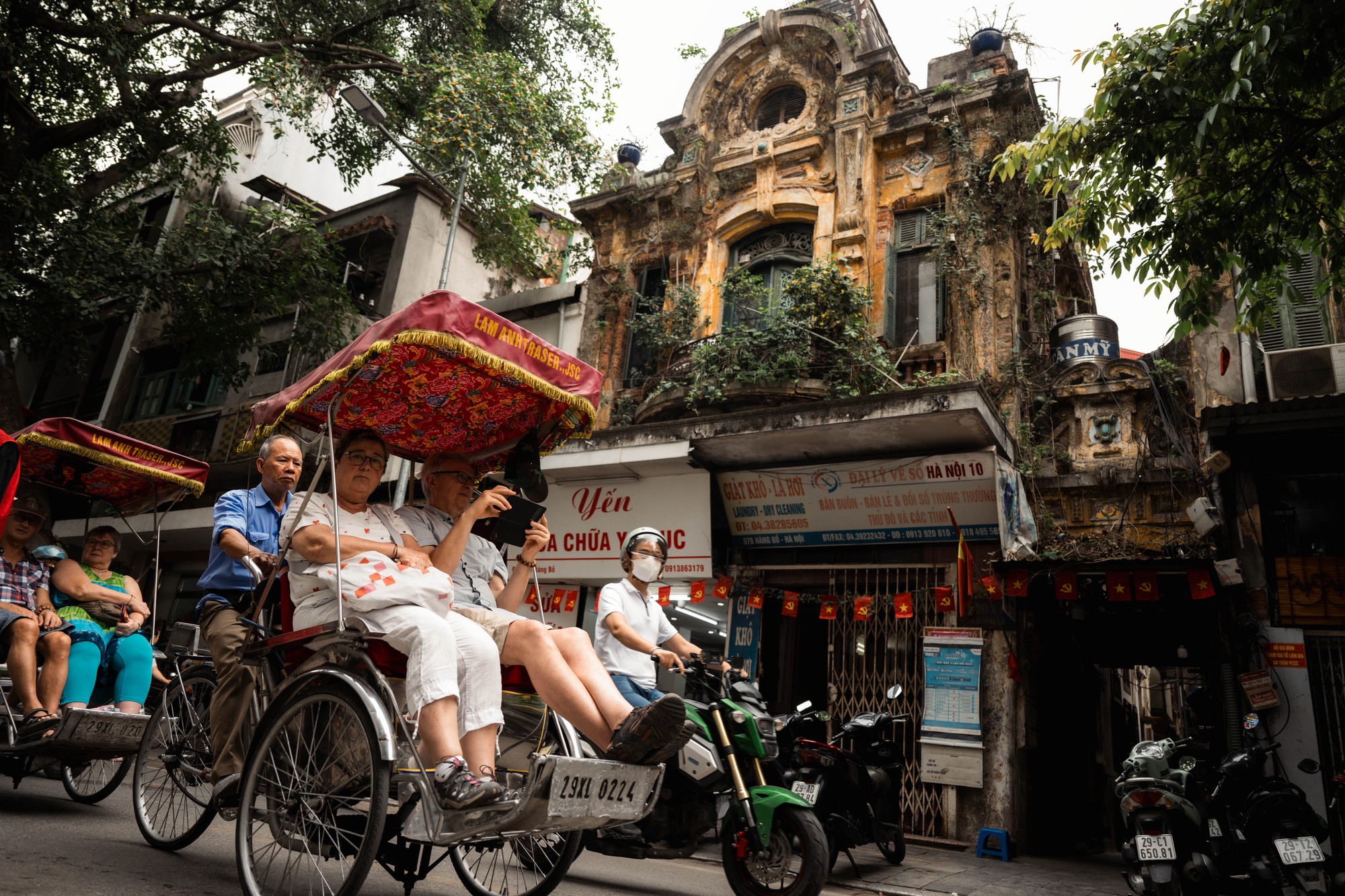 Chuyện chưa kể về căn biệt thự 57B Hàng Bồ giữa lòng Hà Nội: Cuộc sống hiện tại khiến nhiều người ngỡ ngàng - Ảnh 11