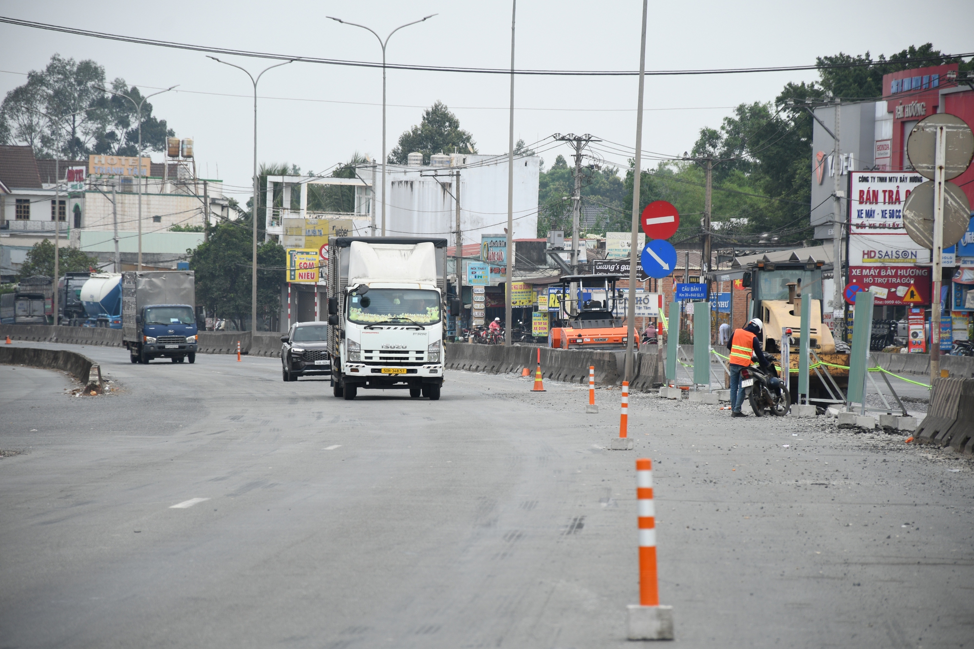 Hình ảnh sửa chữa Quốc lộ 51 xuống cấp nghiêm trọng - Ảnh 5