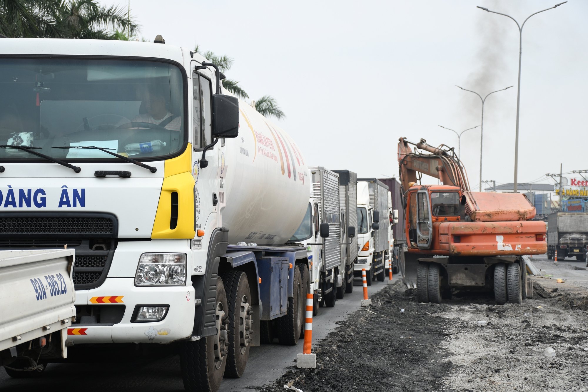 Hình ảnh sửa chữa Quốc lộ 51 xuống cấp nghiêm trọng - Ảnh 10