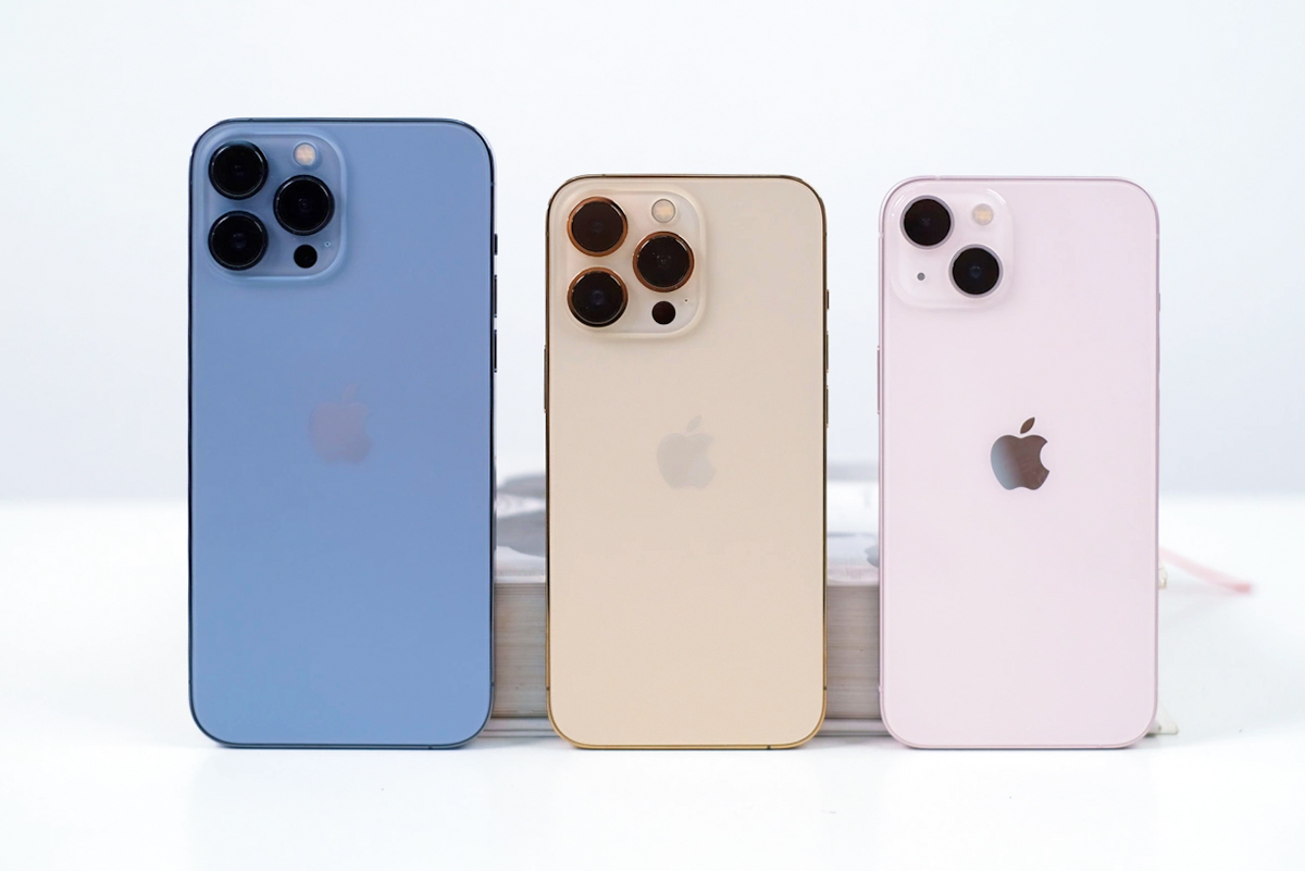 Mẫu iPhone đang giảm còn nửa giá, rẻ nhất lúc này - Ảnh 1