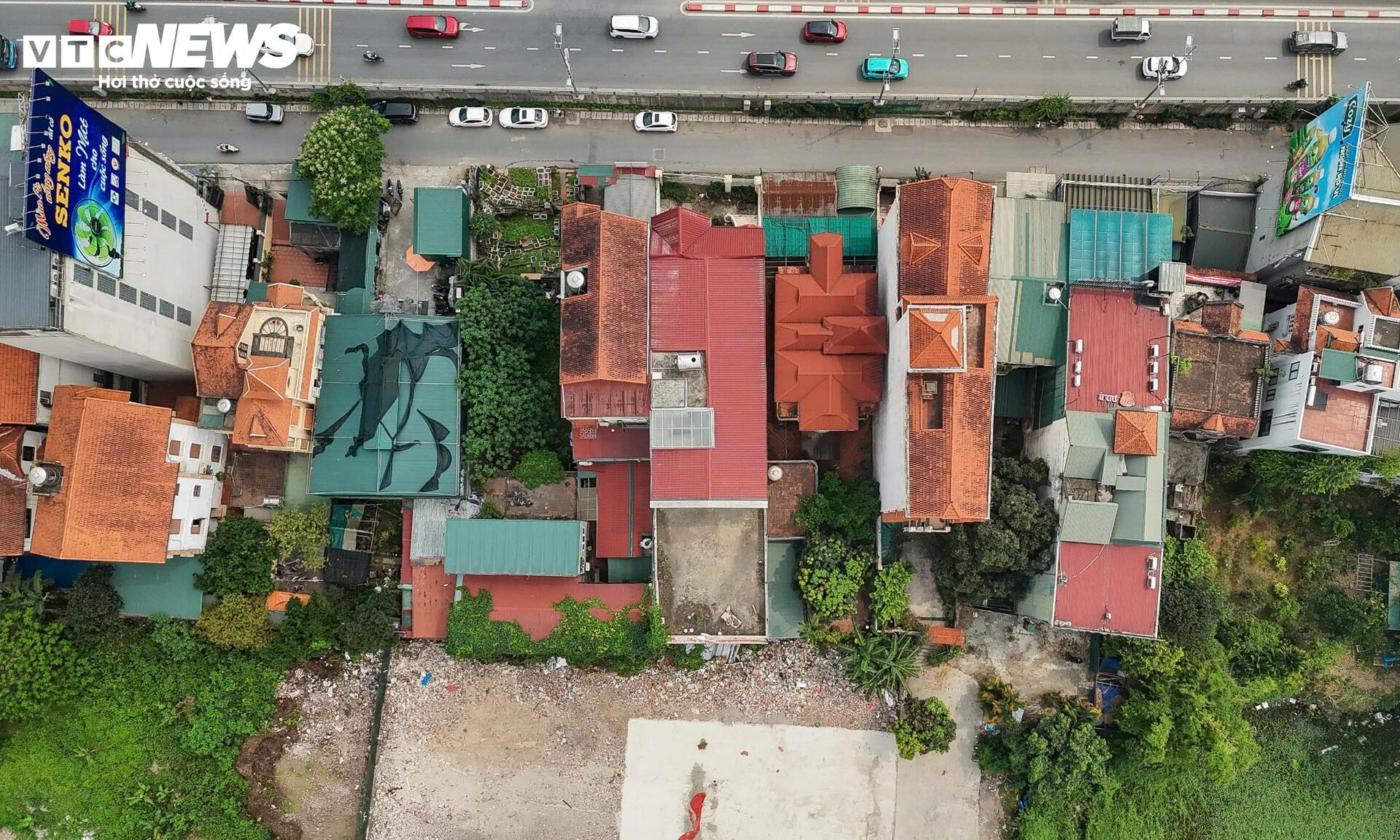 Hiện trạng đoạn đường 100m trị giá hơn 600 tỷ đồng vừa khởi công ở Hà Nội - Ảnh 7