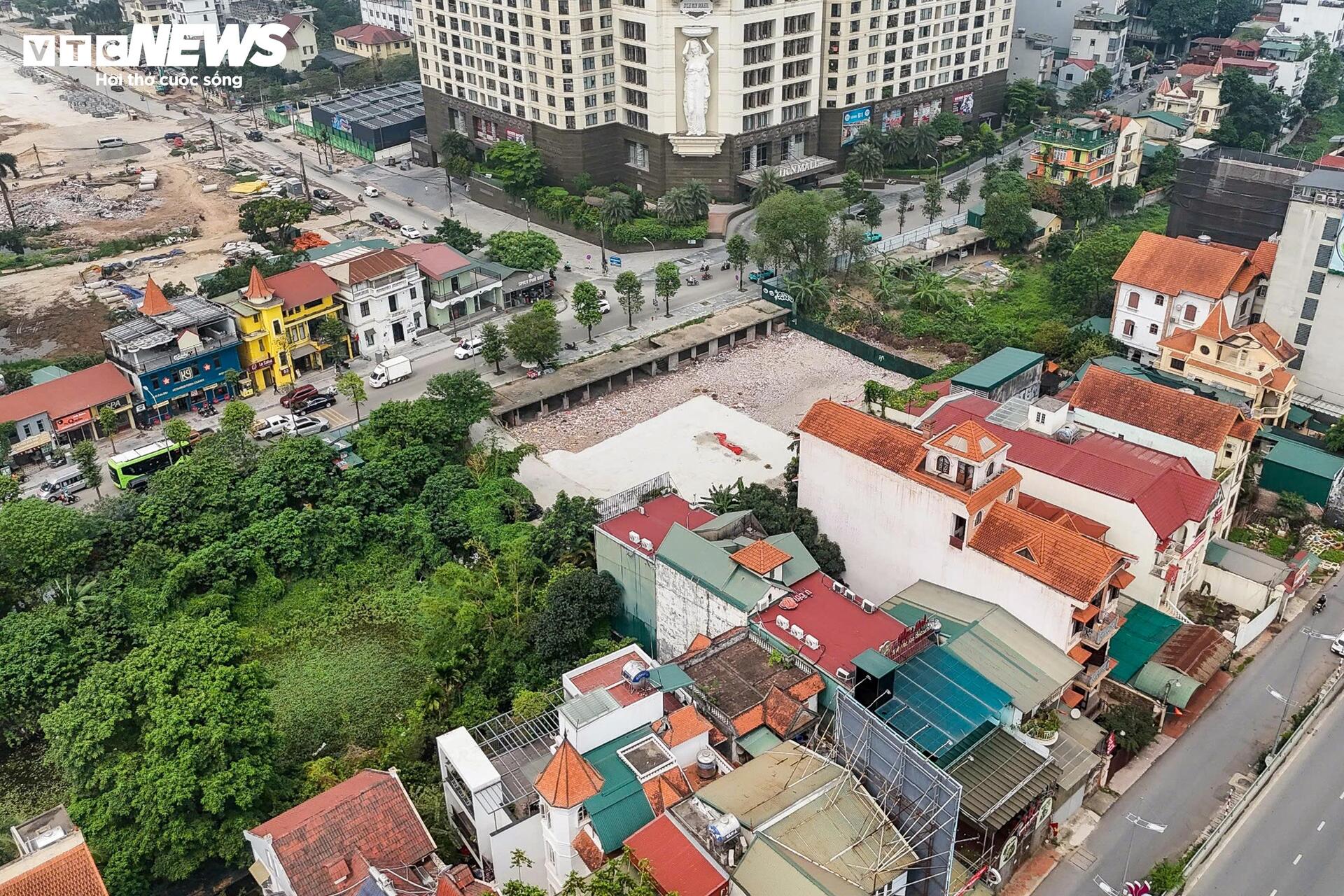 Hiện trạng đoạn đường 100m trị giá hơn 600 tỷ đồng vừa khởi công ở Hà Nội - Ảnh 3