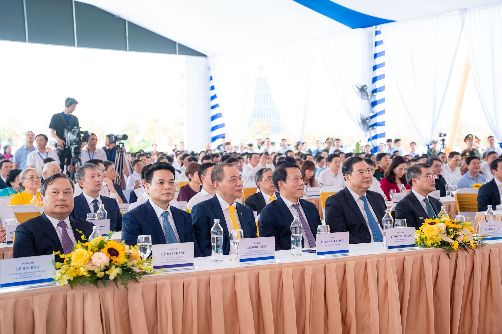 Dự án đầu tiên ở VN: Vingroup trực tiếp làm, đầu tư 5,6 tỷ USD, sử dụng công nghệ "an toàn tuyệt đối" - Ảnh 1