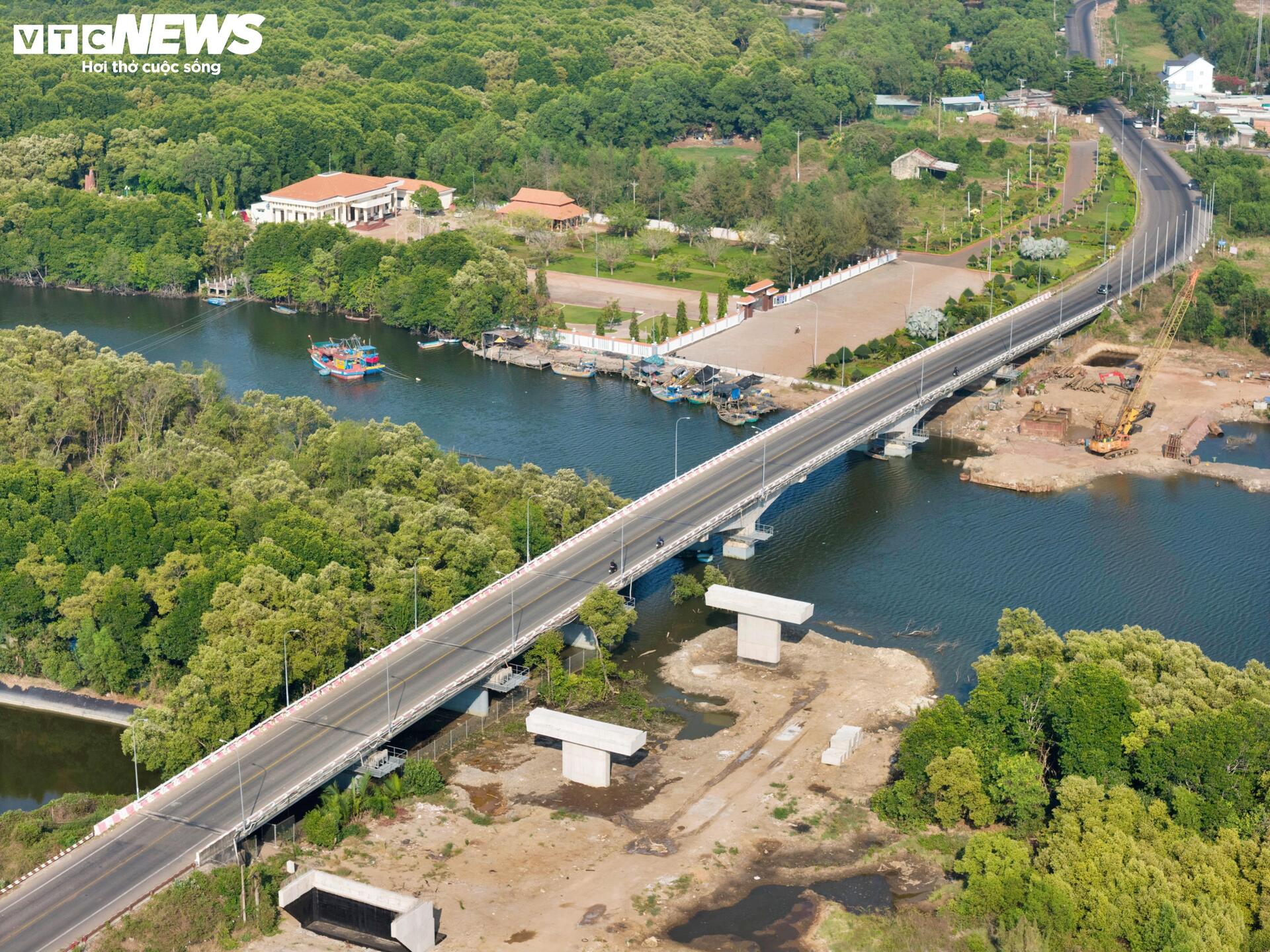 Đường ven biển TP.HCM nối Lâm Đồng tăng tốc về đích - Ảnh 9