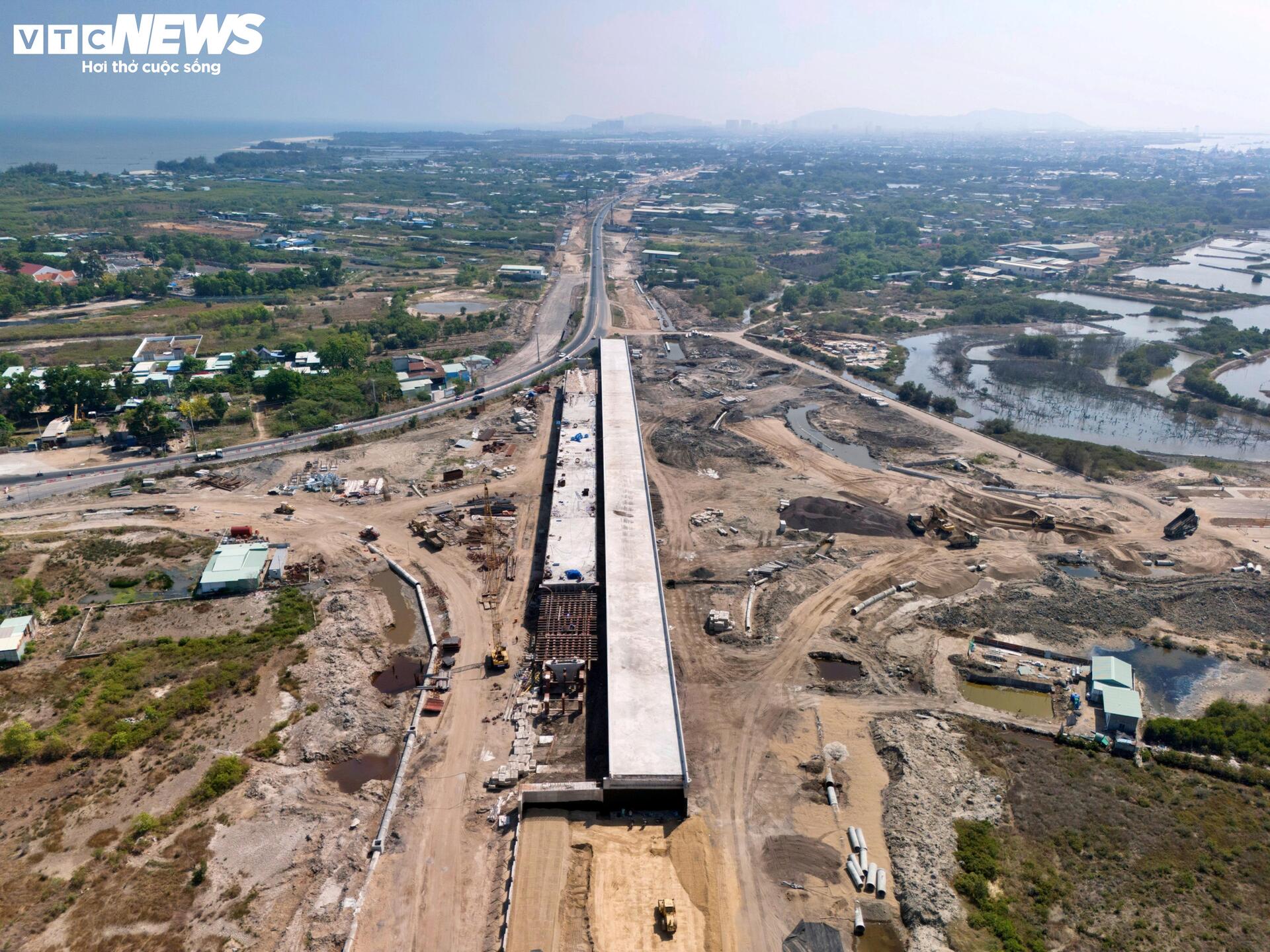 Đường ven biển TP.HCM nối Lâm Đồng tăng tốc về đích - Ảnh 3