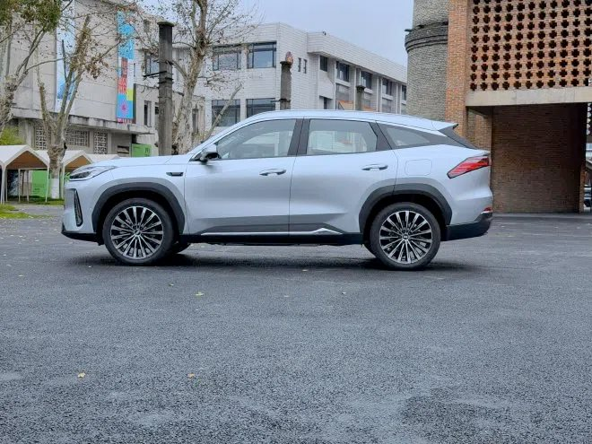 Hãng xe có mặt ở Việt Nam vừa ra mắt mẫu SUV cùng cỡ Mazda CX-5: Giá tương đương 500 triệu, đi thẳng Hà Nội - TP.HCM không cần tiếp nhiên liệu - Ảnh 3