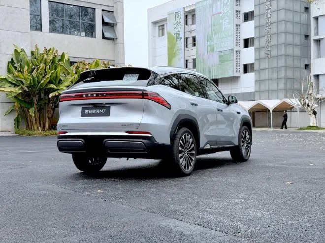 Hãng xe có mặt ở Việt Nam vừa ra mắt mẫu SUV cùng cỡ Mazda CX-5: Giá tương đương 500 triệu, đi thẳng Hà Nội - TP.HCM không cần tiếp nhiên liệu - Ảnh 4