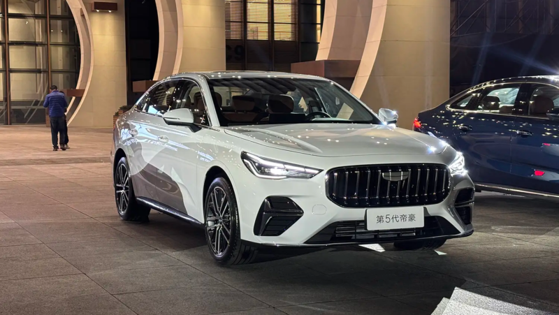 Hãng xe xây nhà máy ở Hưng Yên ra mắt sedan giá chưa đến 300 triệu đồng, tiết kiệm xăng ngang Honda Air Blade - Ảnh 2