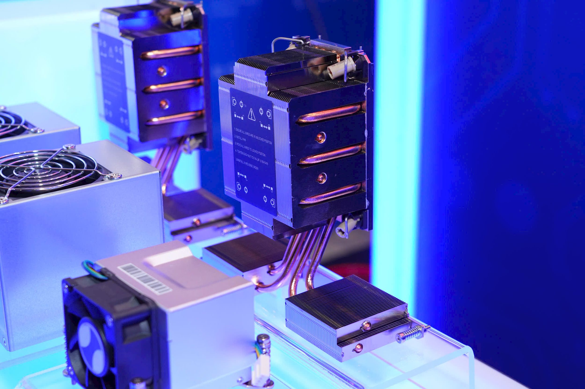 2 máy chủ AI ‘made in Vietnam’ xuất hiện tại sự kiện Diễn đàn kinh tế Việt Nam – Hàn Quốc - Ảnh 3