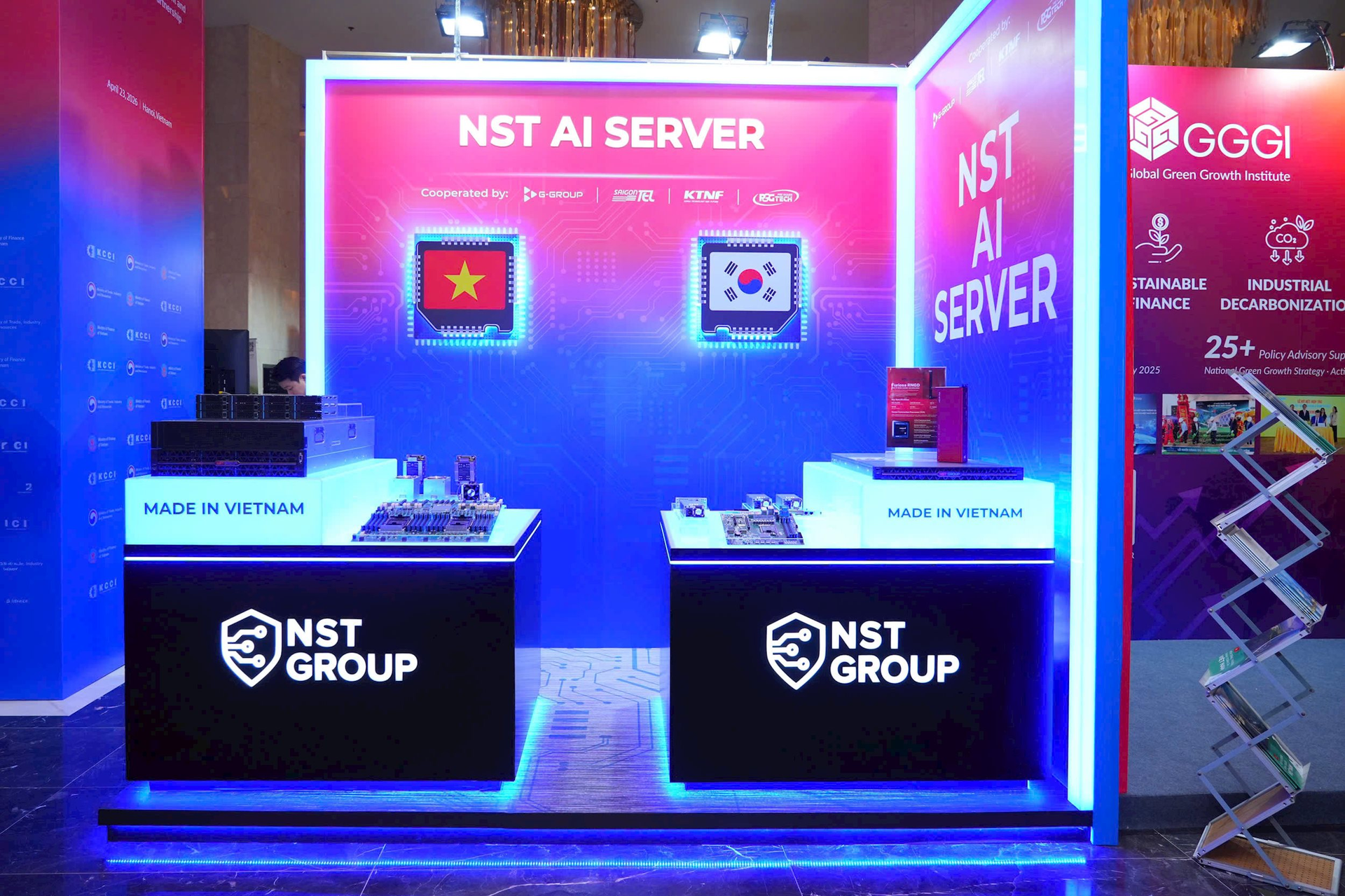 2 máy chủ AI ‘made in Vietnam’ xuất hiện tại sự kiện Diễn đàn kinh tế Việt Nam – Hàn Quốc - Ảnh 1