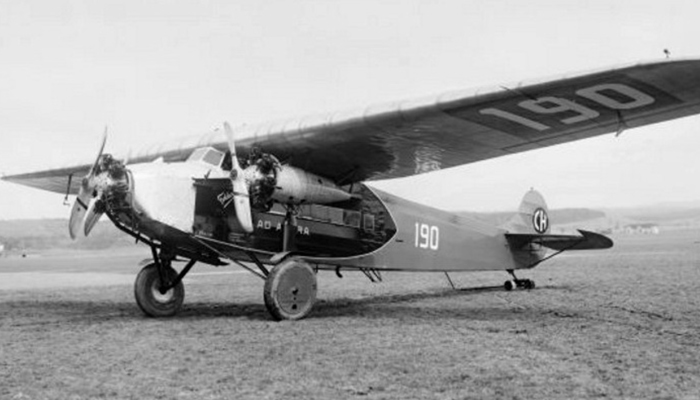 Tỷ phú giàu thứ 3 thế giới rơi thẳng từ máy bay xuống biển mà không một ai biết - Ảnh 2