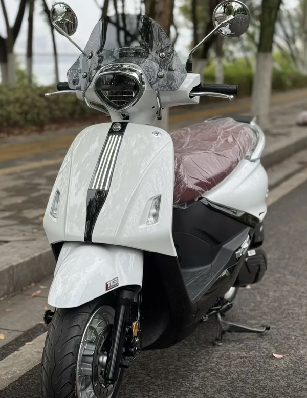 Mẫu xe tay ga 150cc giá rẻ bất ngờ ra mắt, trang bị vượt tầm, thách thức loạt đối thủ tại Việt Nam - Ảnh 4