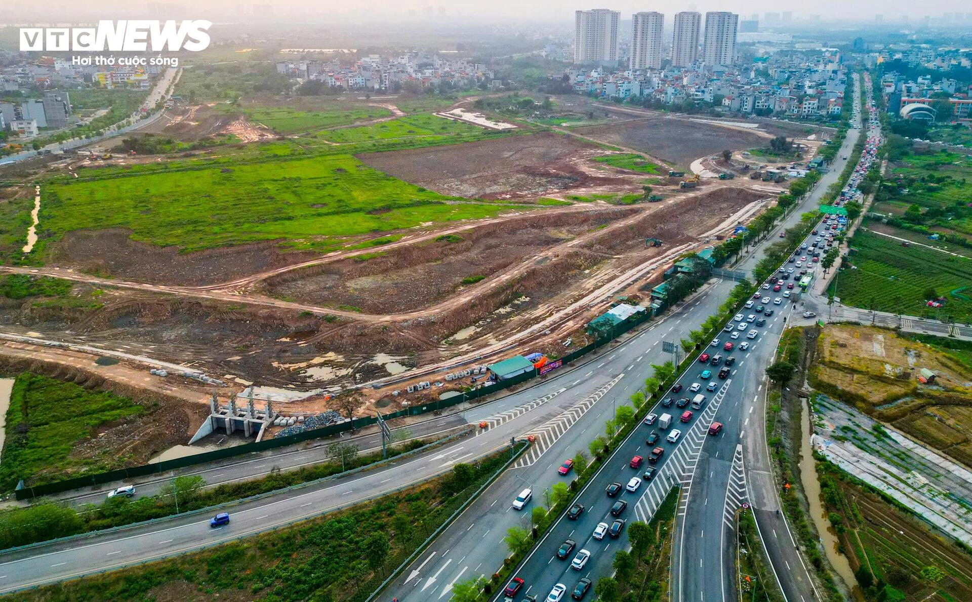 Mục sở thị 'siêu hồ' hơn 30ha giúp giảm ngập phía Đông Hà Nội - Ảnh 10