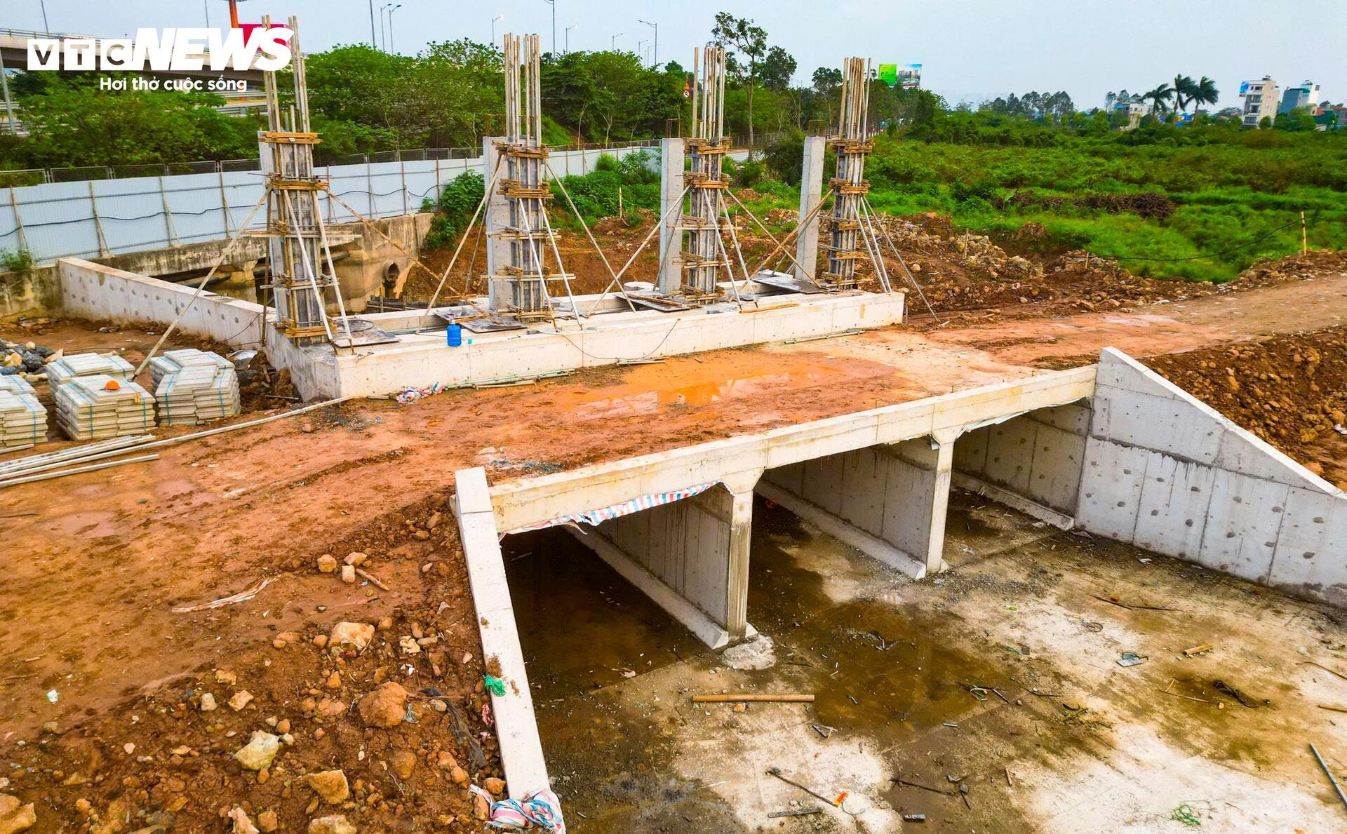 Mục sở thị 'siêu hồ' hơn 30ha giúp giảm ngập phía Đông Hà Nội - Ảnh 11