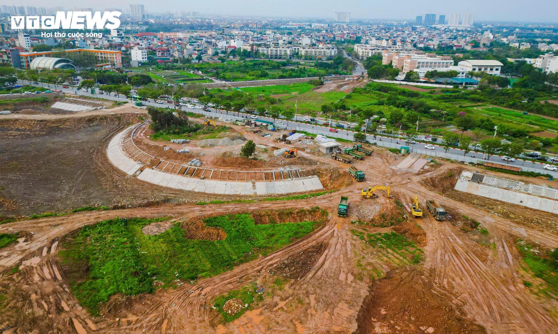 Mục sở thị 'siêu hồ' hơn 30ha giúp giảm ngập phía Đông Hà Nội - Ảnh 1