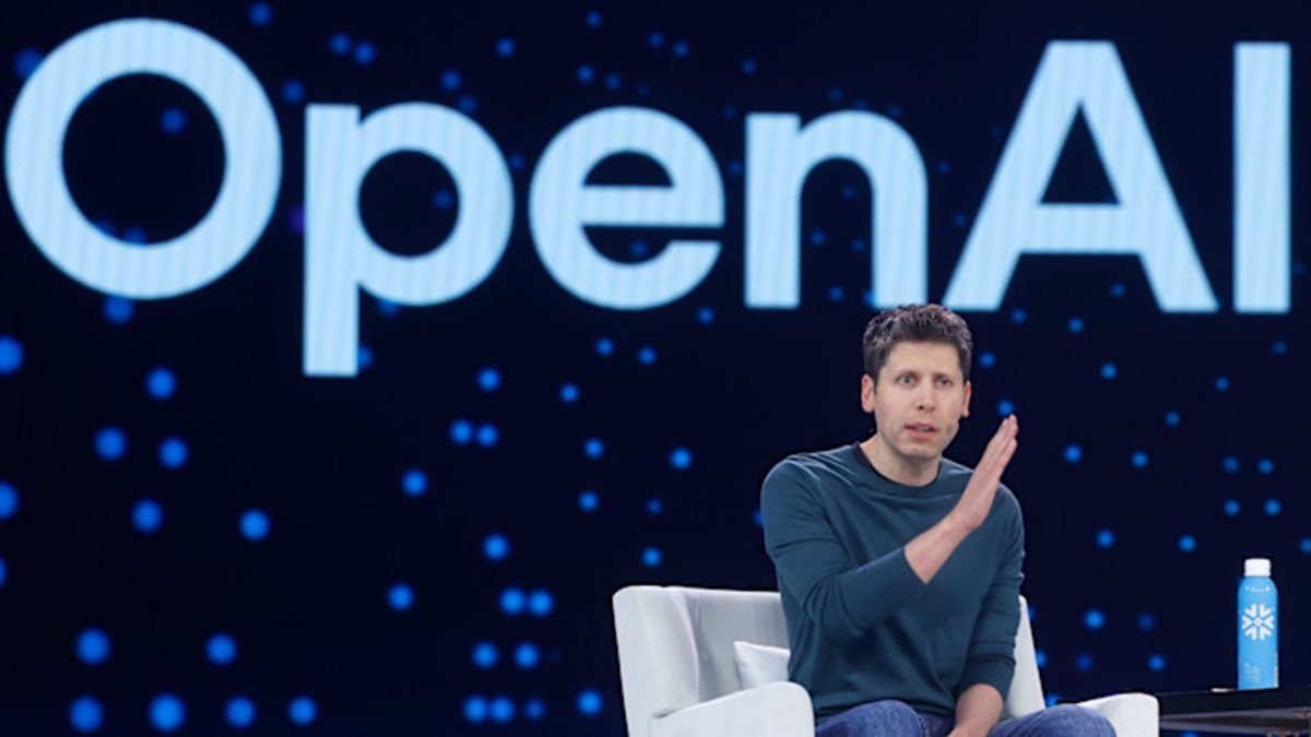 OpenAI có nguy cơ vỡ nợ, CEO Sam Altman đối đầu gay gắt với nữ tướng tài chính trước thềm IPO - Ảnh 1