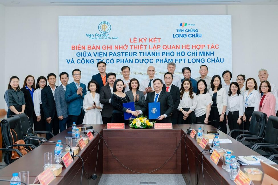 Long Châu và FPT Shop cùng tăng trưởng, FPT Retail hoàn thành 25% kế hoạch doanh thu năm sau quý đầu tiên - Ảnh 2