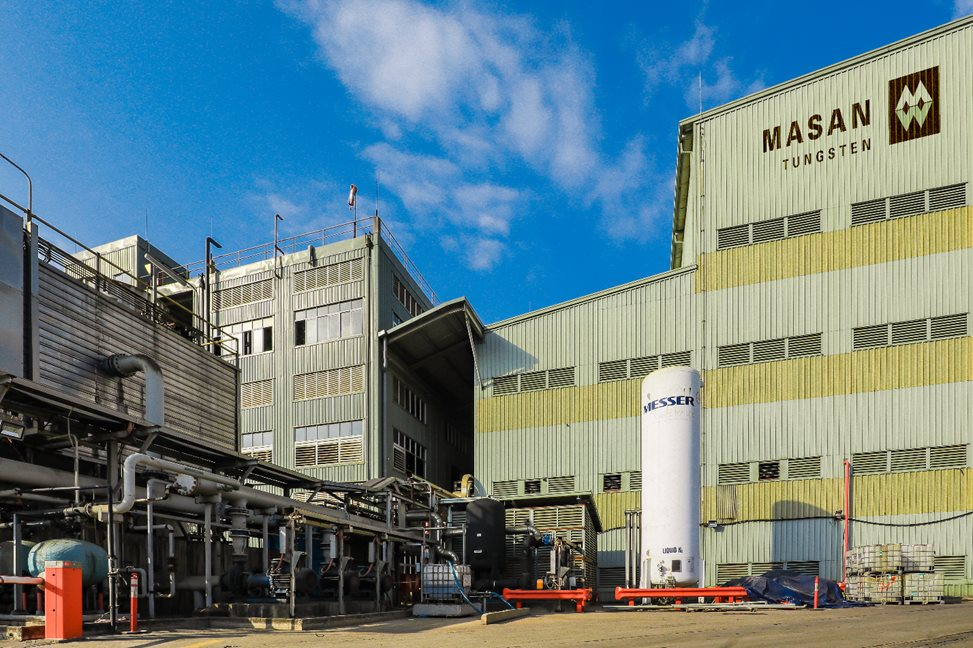 Từ nhà xuất khẩu sang người tiêu thụ: Trung Quốc đang làm thay đổi cán cân thị trường vonfram - Ảnh 4