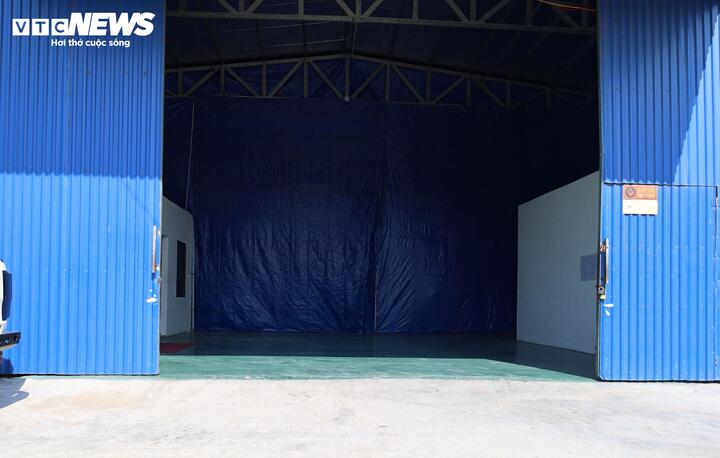 Xưởng giày trái phép 'mọc' giữa khu dân cư ở Hưng Yên: Vì sao chưa bị xử lý? - Ảnh 4