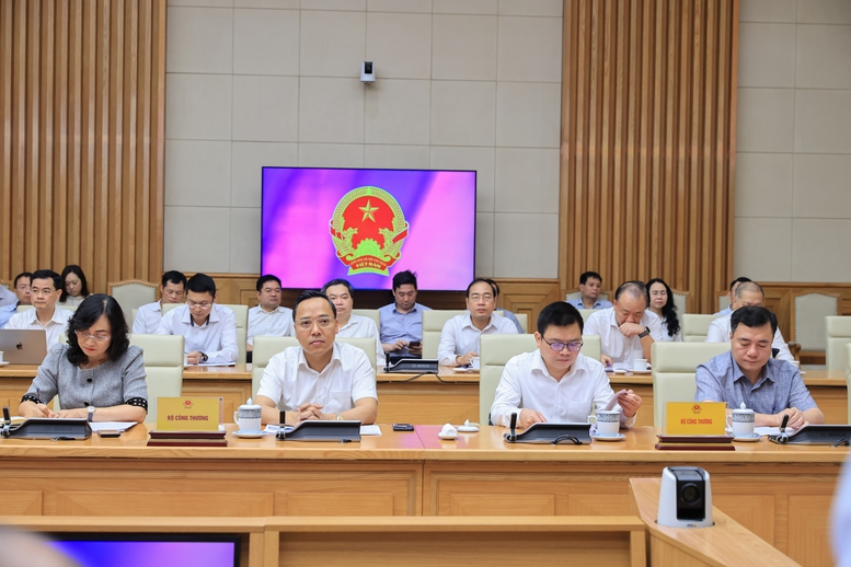 Thủ tướng Lê Minh Hưng: Ngành công thương gánh vác nhiệm vụ trọng tâm để góp phần tăng trưởng 2 con số - Ảnh 6