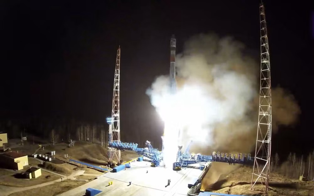 Kiện hàng mật dành cho Bộ Quốc phòng Nga được phóng lên không gian