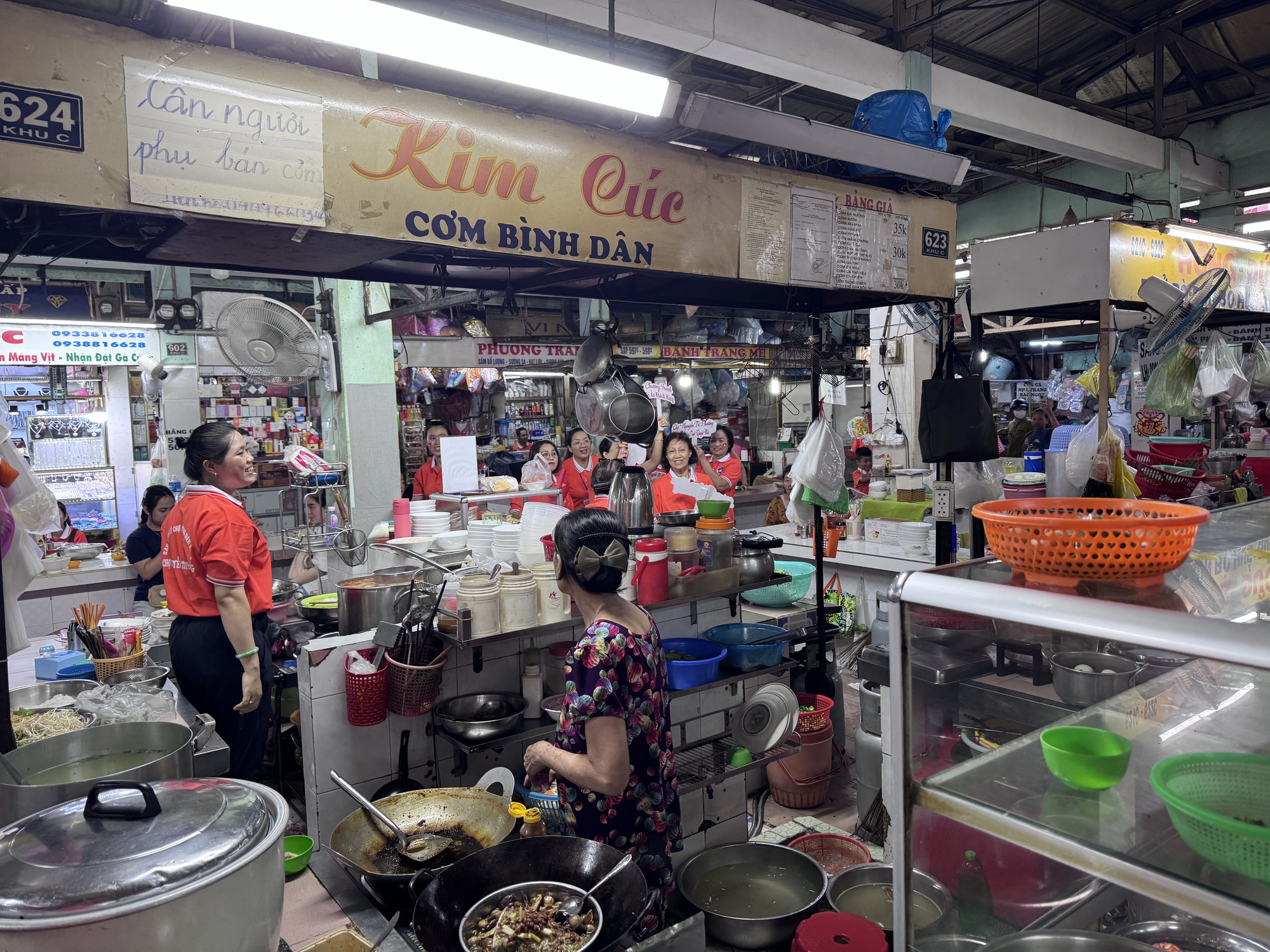 Giá gas điều chỉnh tăng, người tiêu dùng lo lắng - Ảnh 2