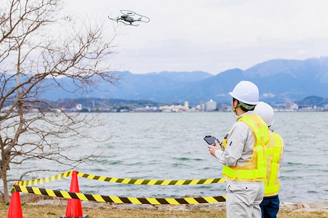 Từ bao cát 1.500 năm tuổi đến Robot AI: Sự lột xác của công nghệ cầu đường Nhật Bản - Ảnh 3