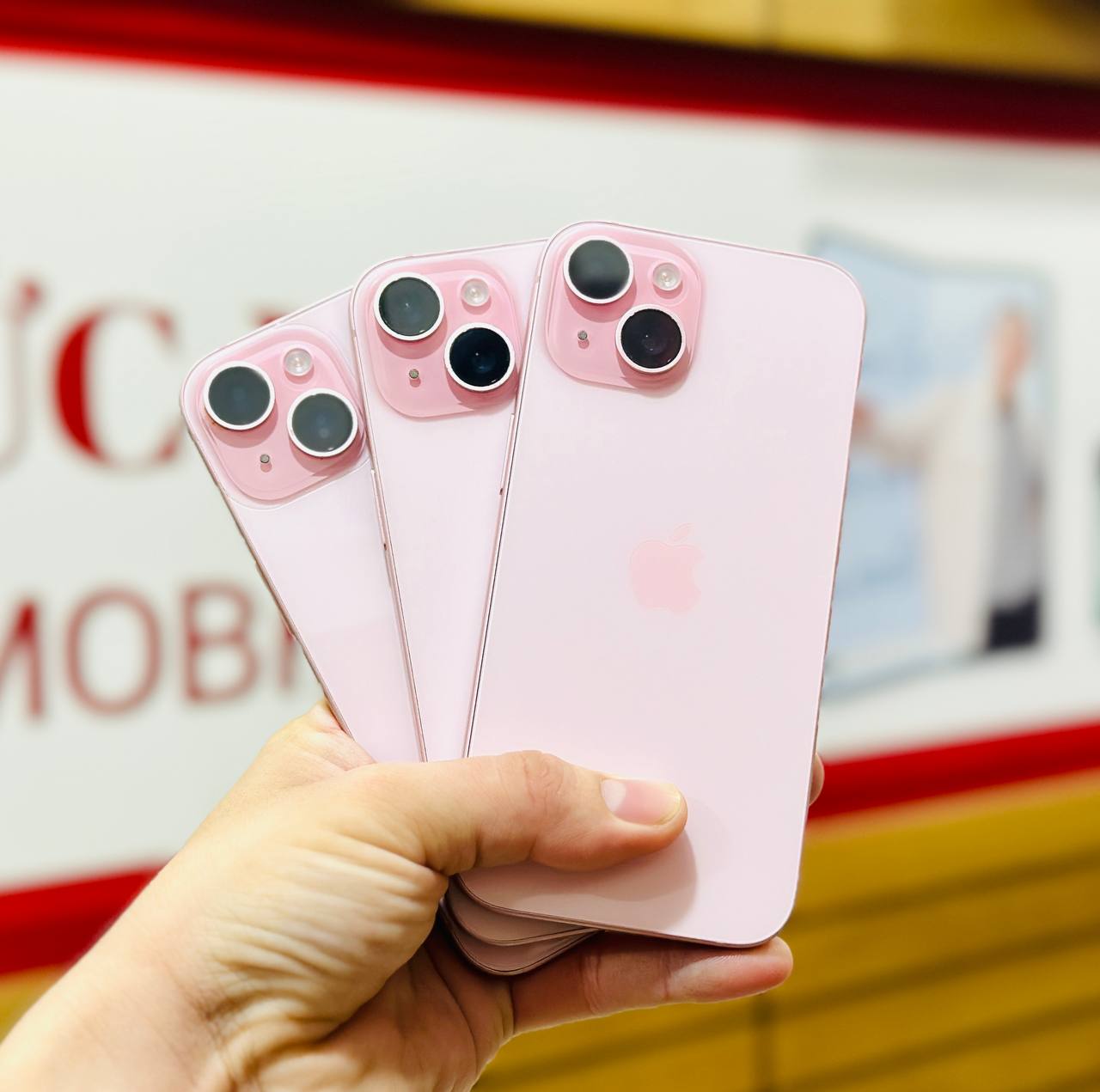 iPhone 15 "đập hộp" giảm giá chưa từng có - Ảnh 1