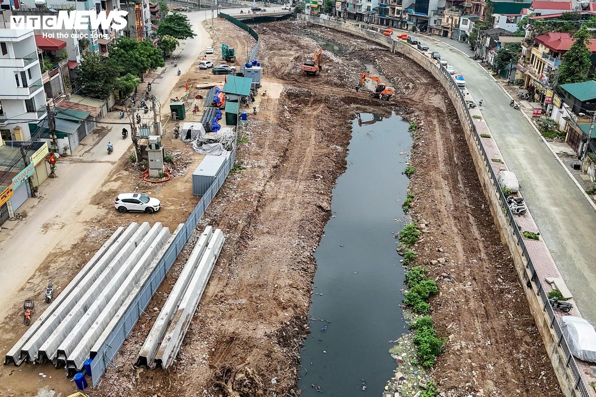 Hà Nội: Dự án thoát nước gần 7.500 tỷ vẫn ngổn ngang sau hơn một thập kỷ thi công - Ảnh 9