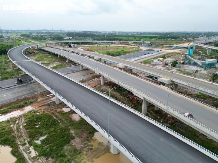 Cao tốc 51.000 tỷ nối sân bay Long Thành được đề xuất làm theo yêu cầu cấp bách - Ảnh 2