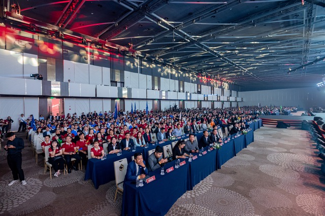 Dự án “chuẩn Bespoke” thu hút gần 3.500 chuyên viên kinh doanh tham dự - Ảnh 1