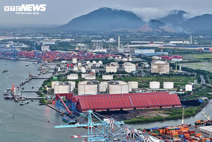 Cận cảnh kho cảng LNG được 'ông lớn' năng lượng Mỹ xúc tiến mua lại 100% cổ phần - Ảnh 5
