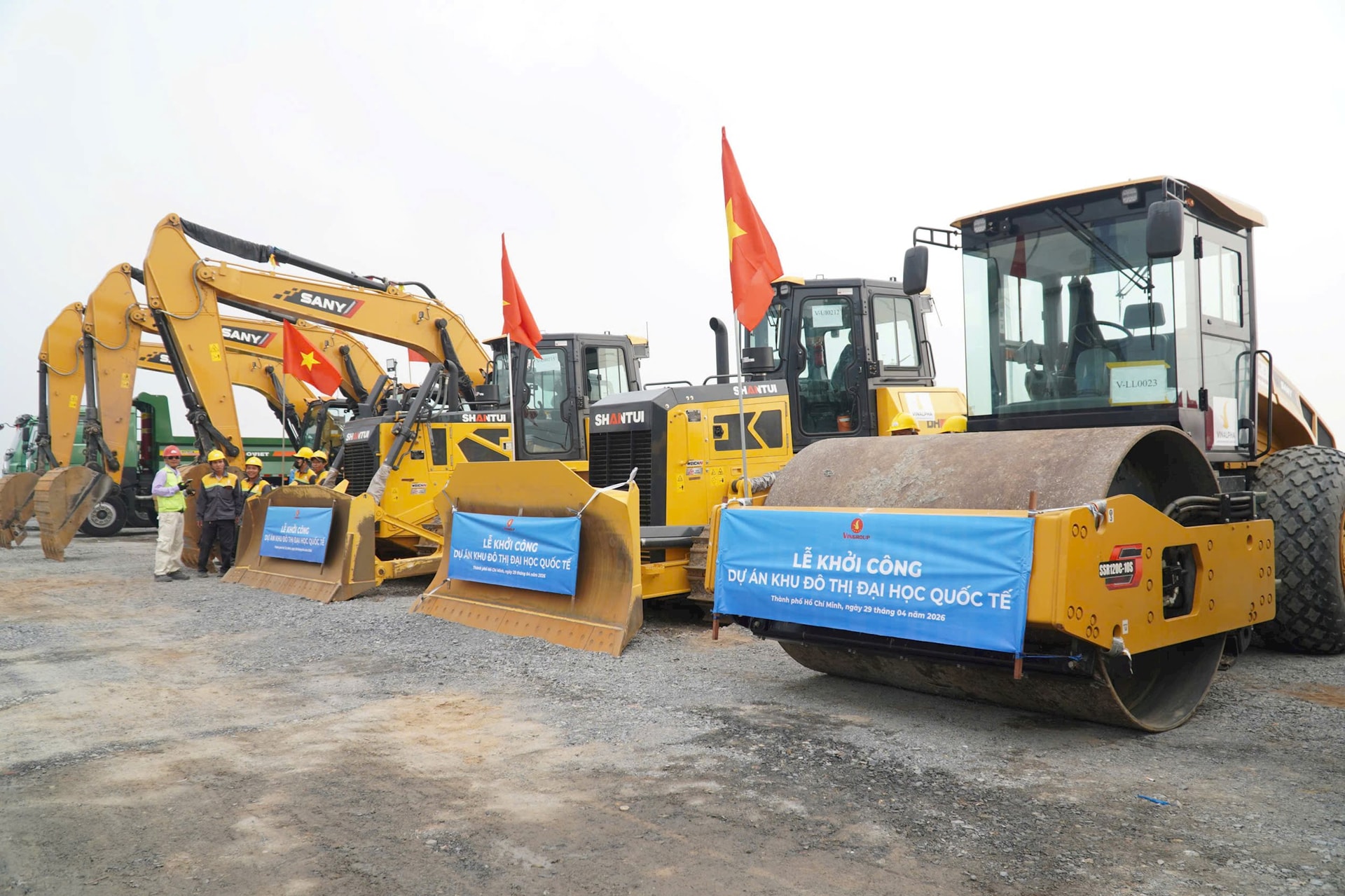 VN vừa chứng kiến 1 kỷ lục hơn 280.000 tỷ ở TP giàu nhất cả nước: Vingroup, Sun Group, Thaco “xuất quân” - Ảnh 6