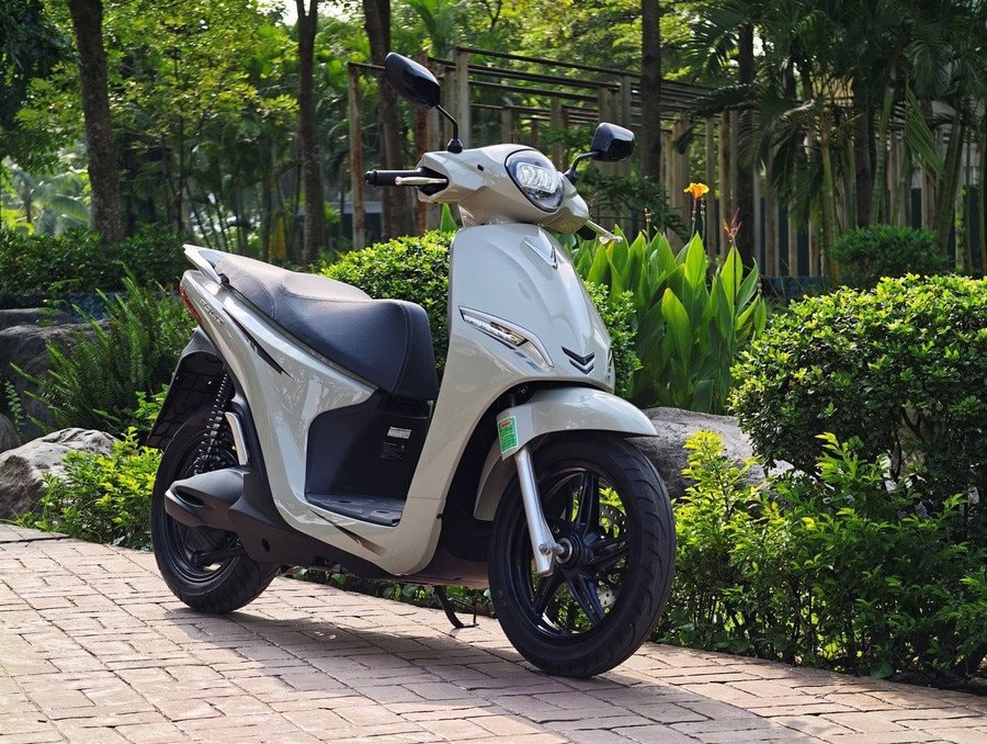 Ngang giá với Honda Vision, đây là 5 xe máy điện đáng mua nhất - có mẫu đi được hơn 260km khi đầy pin - Ảnh 5