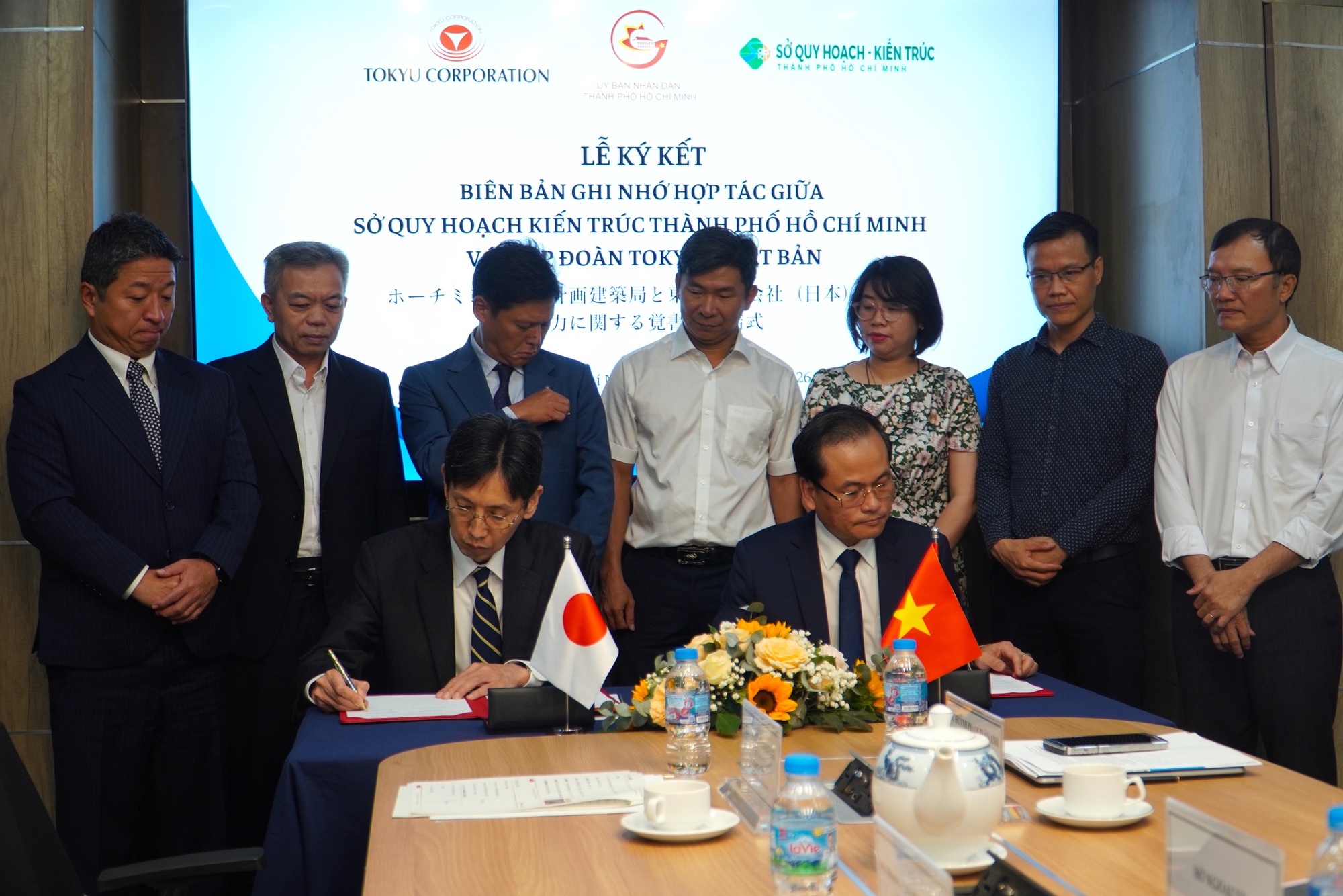 TPHCM: Nghiên cứu đường sắt nhẹ kết nối hệ thống metro - Ảnh 1