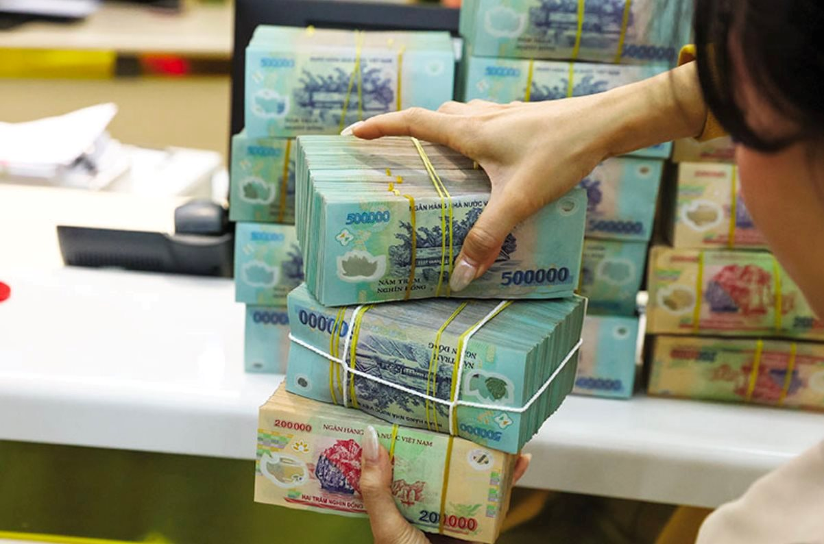 Hơn 20 ngân hàng đồng loạt giảm lãi suất: Agribank, Vietcombank, VietinBank, BIDV và nhiều nhà băng lớn đều nhập cuộc - Ảnh 1