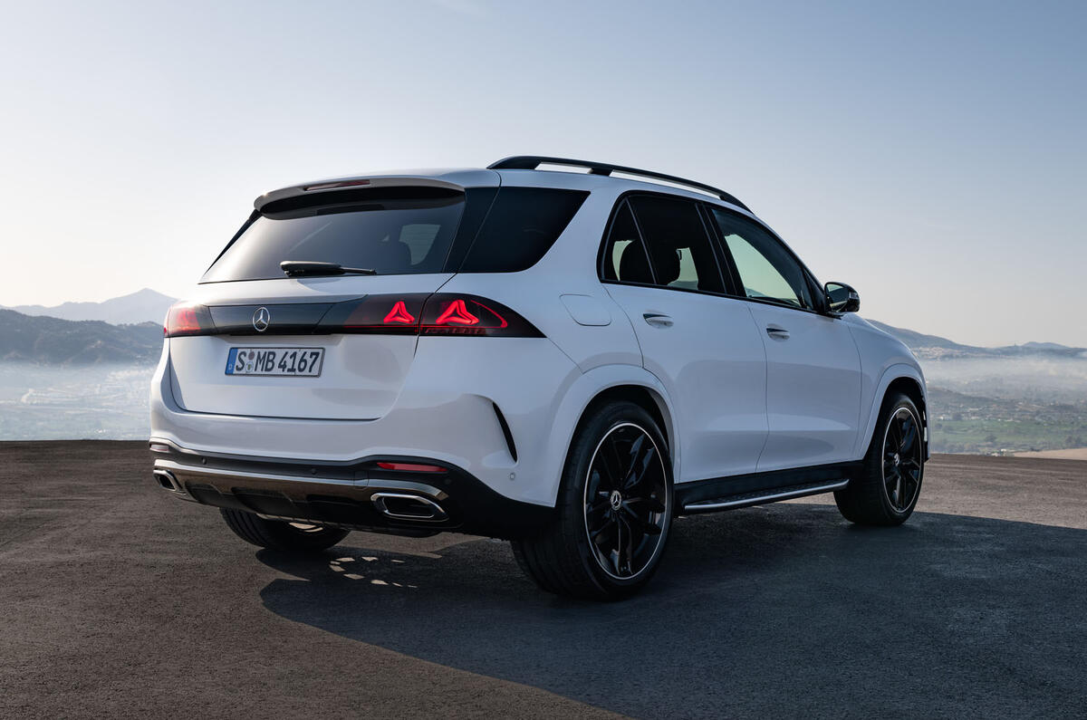 Mercedes-Benz GLE 2026 ra mắt: 'Tiểu' EQS với màn hình Superscreen khổng lồ, loại bỏ động cơ 4 xy-lanh, quyết đấu BMW X5 - Ảnh 5