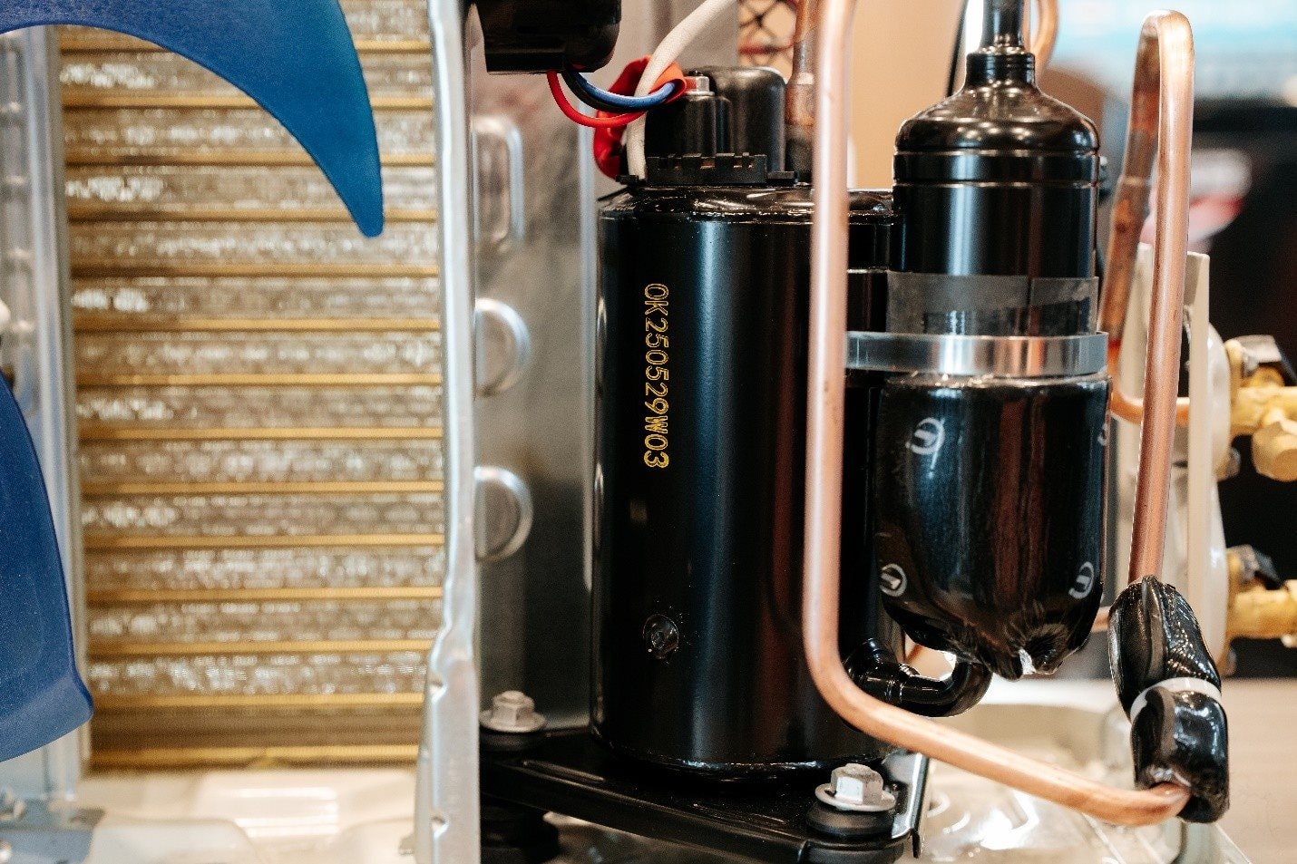 ‘Mổ bụng’ mẫu điều hòa giá 6 triệu bán chạy nhất của Casper tại Việt Nam, một chi tiết gây bất ngờ - Ảnh 2