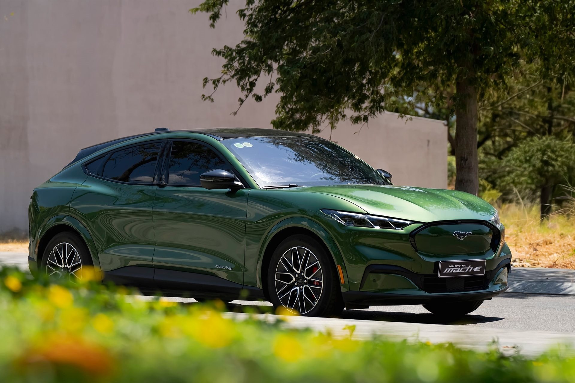 Người mua xe chú ý, đây là những mẫu xe giảm giá mạnh nhất tháng 4 - có mẫu giảm hơn 1 tỷ đồng - Ảnh 4