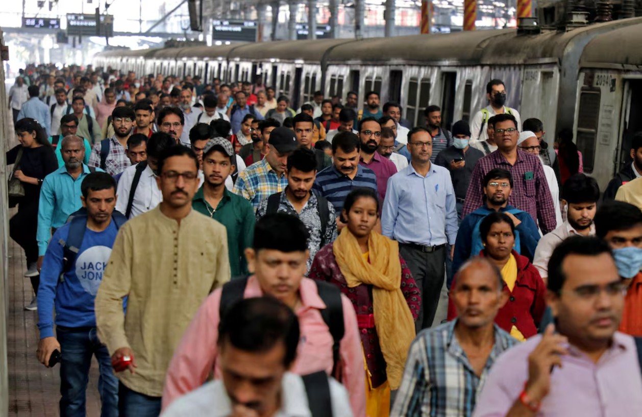 Quốc gia huy động tới 3 triệu quan chức thực hiện nhiệm vụ "lịch sử" cho người dân: Ước tính kéo dài suốt 2026 - Ảnh 1