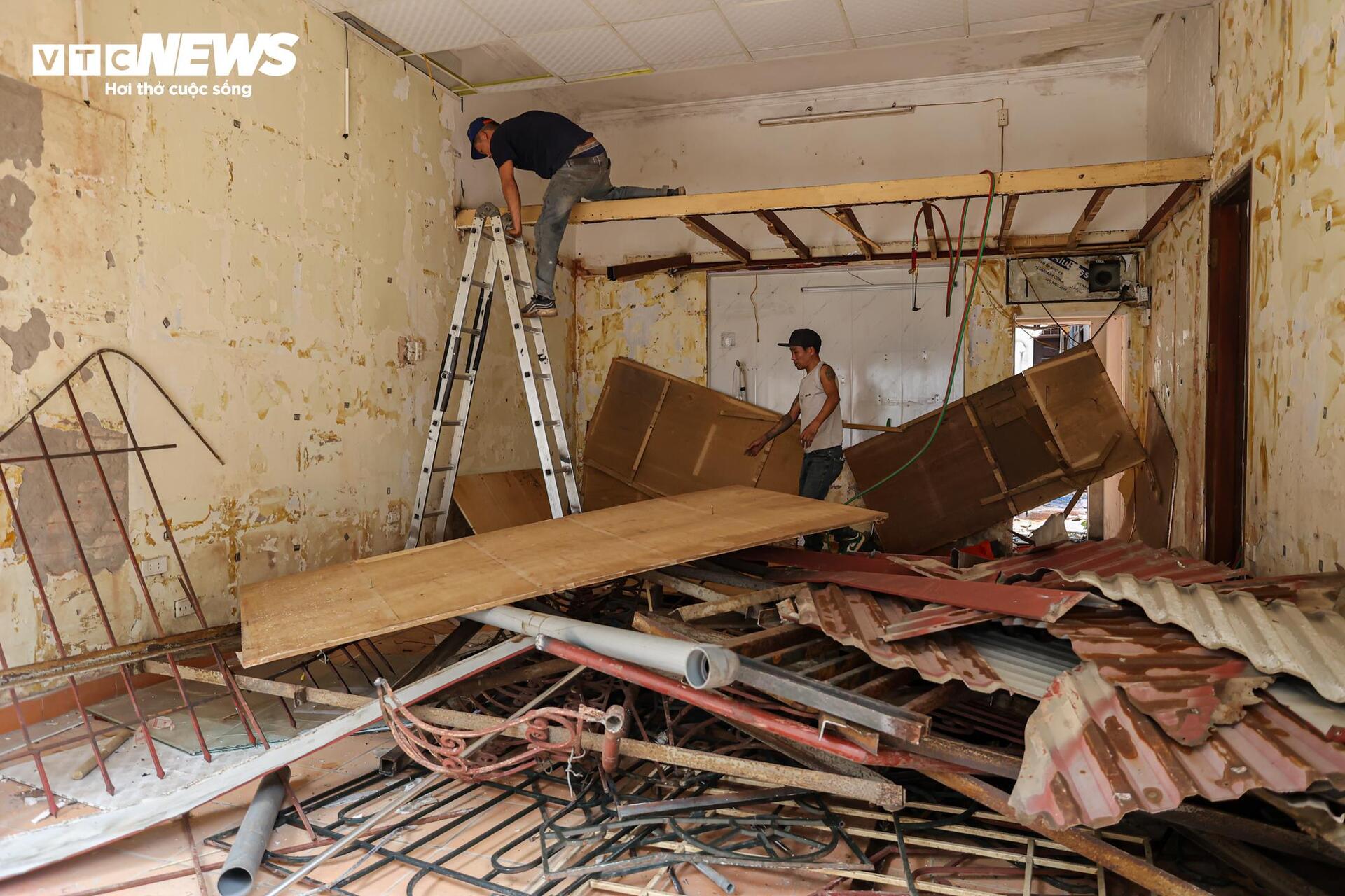 Đại công trường cầu Tứ Liên bắc qua sông Hồng sau gần 1 năm thi công - Ảnh 10