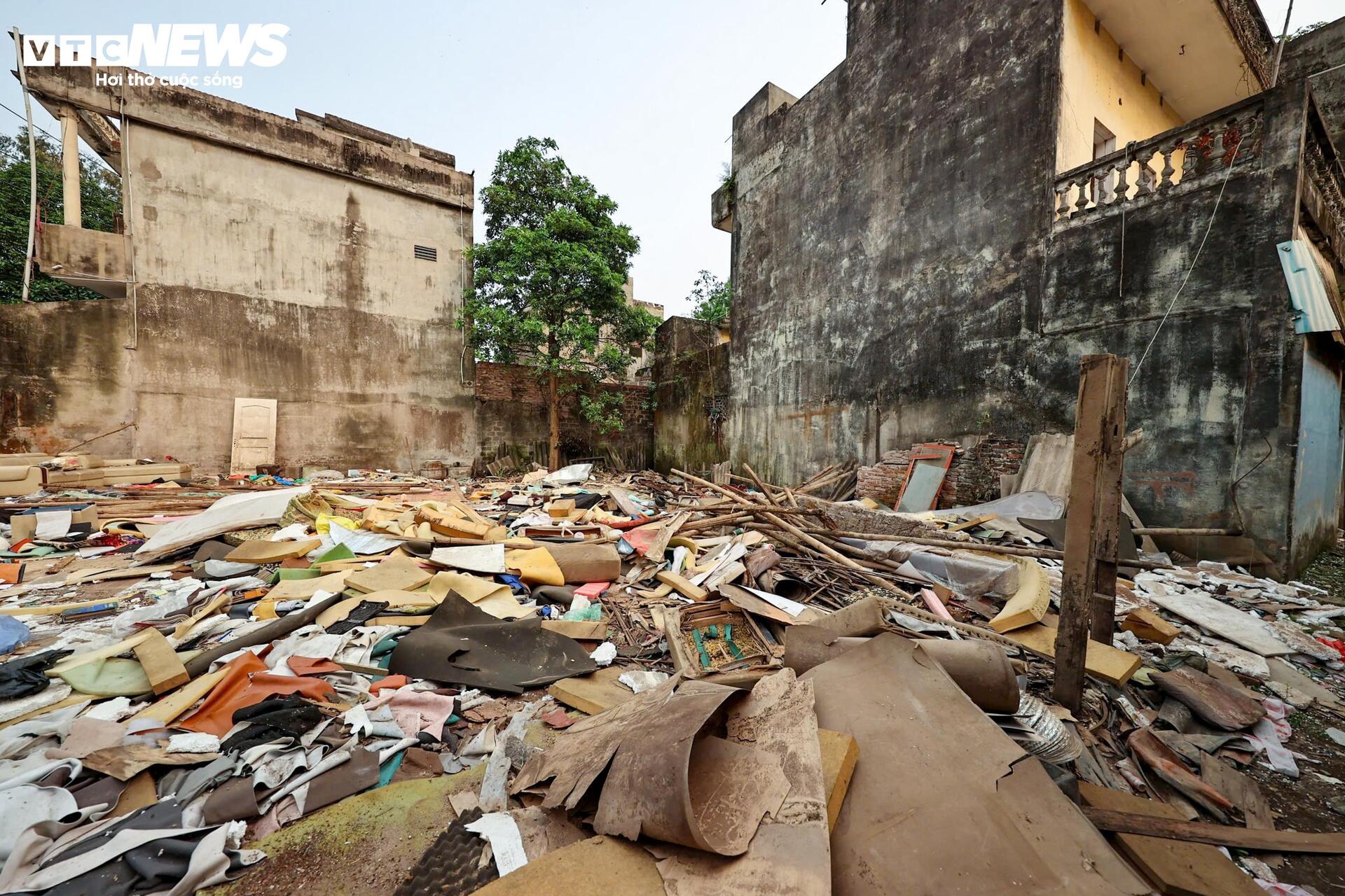 Người Hà Nội tháo dỡ nhà, giao mặt bằng thi công nút giao Phạm Tu - Xa La - Ảnh 9