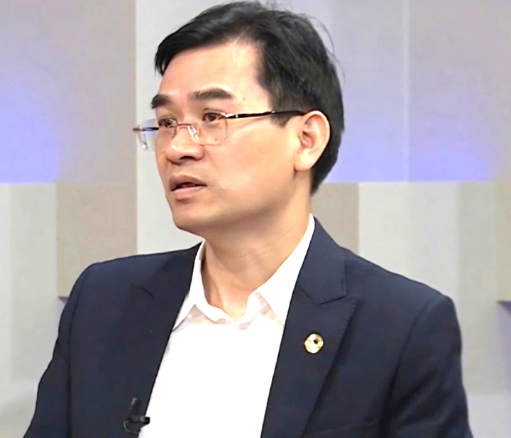 Phố trung tâm Hà Nội bị đào xới: Hệ quả của việc hạ tầng 'chạy sau' phát triển đô thị - Ảnh 4