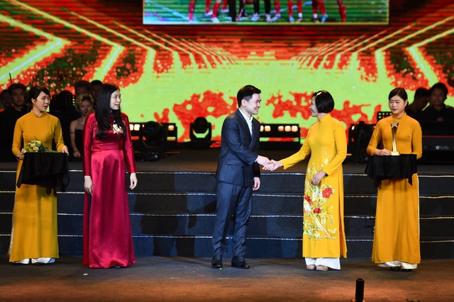 T&T Group được vinh danh “Khát vọng Cống hiến” tại Giải Cống hiến 2026 - Ảnh 1