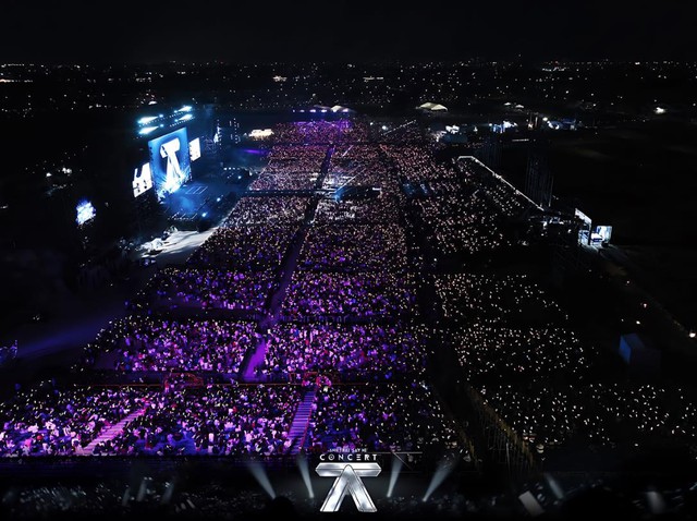 Bất động sản thăng hạng tại “thành phố vạn lễ hội” Van Phuc City - Ảnh 1