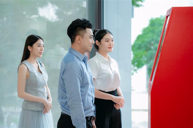 Bảo hiểm nhân thọ Techcom Life triển khai hành trình “Sống trọn vẹn mỗi ngày” trên khắp Việt Nam - Ảnh 2